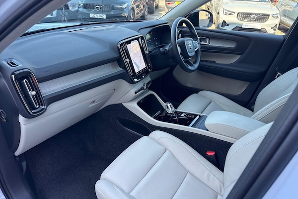 Used Volvo XC40 2025 for sale - 76226911: Photo 26