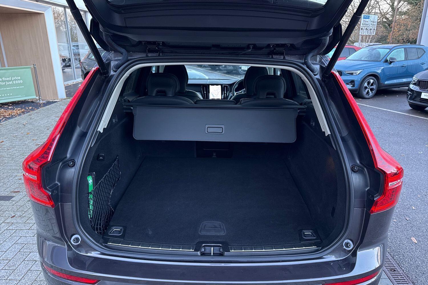 Used Volvo XC60 2024 for sale - 76913064: Photo 20