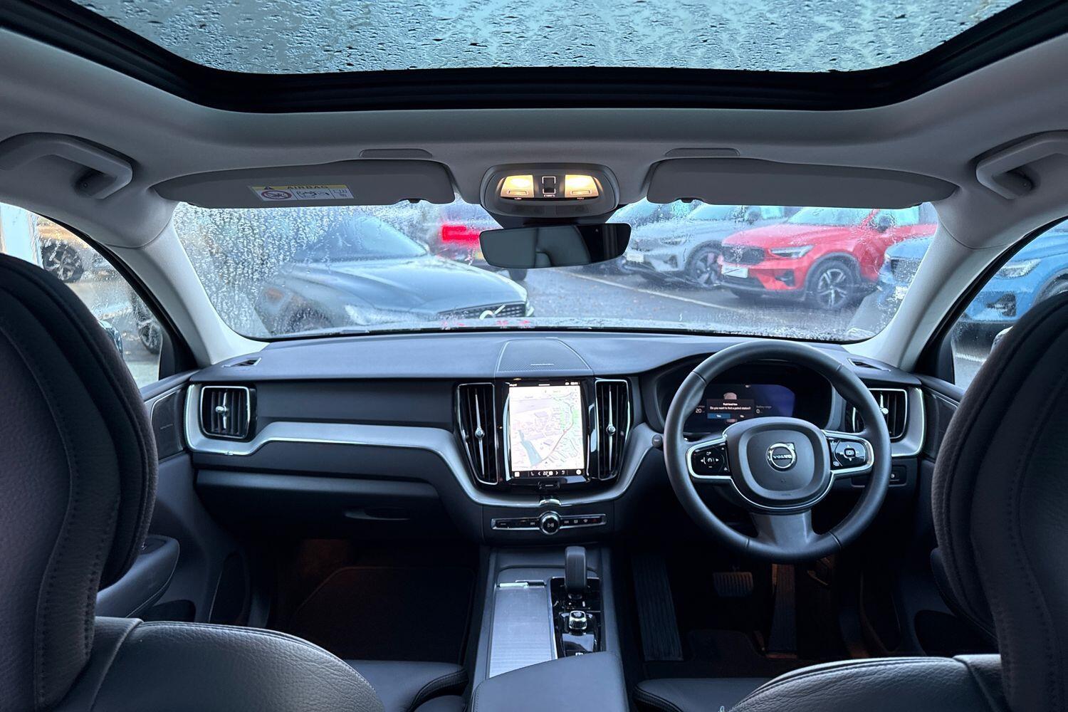 Used Volvo XC60 2024 for sale - 76913064: Photo 3