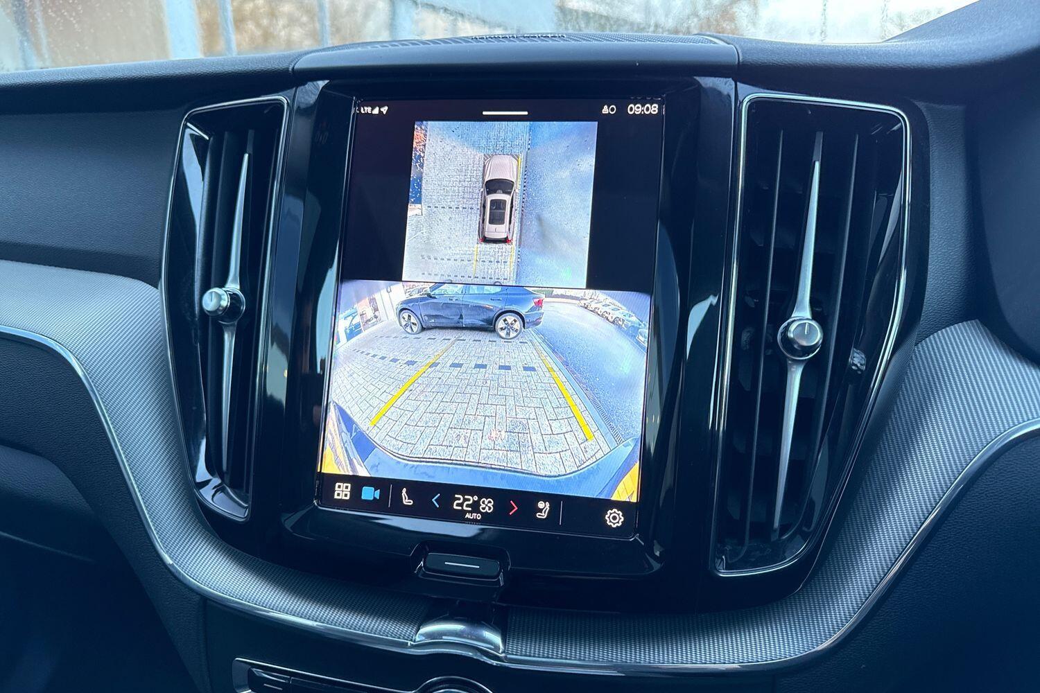 Used Volvo XC60 2024 for sale - 76913064: Photo 4