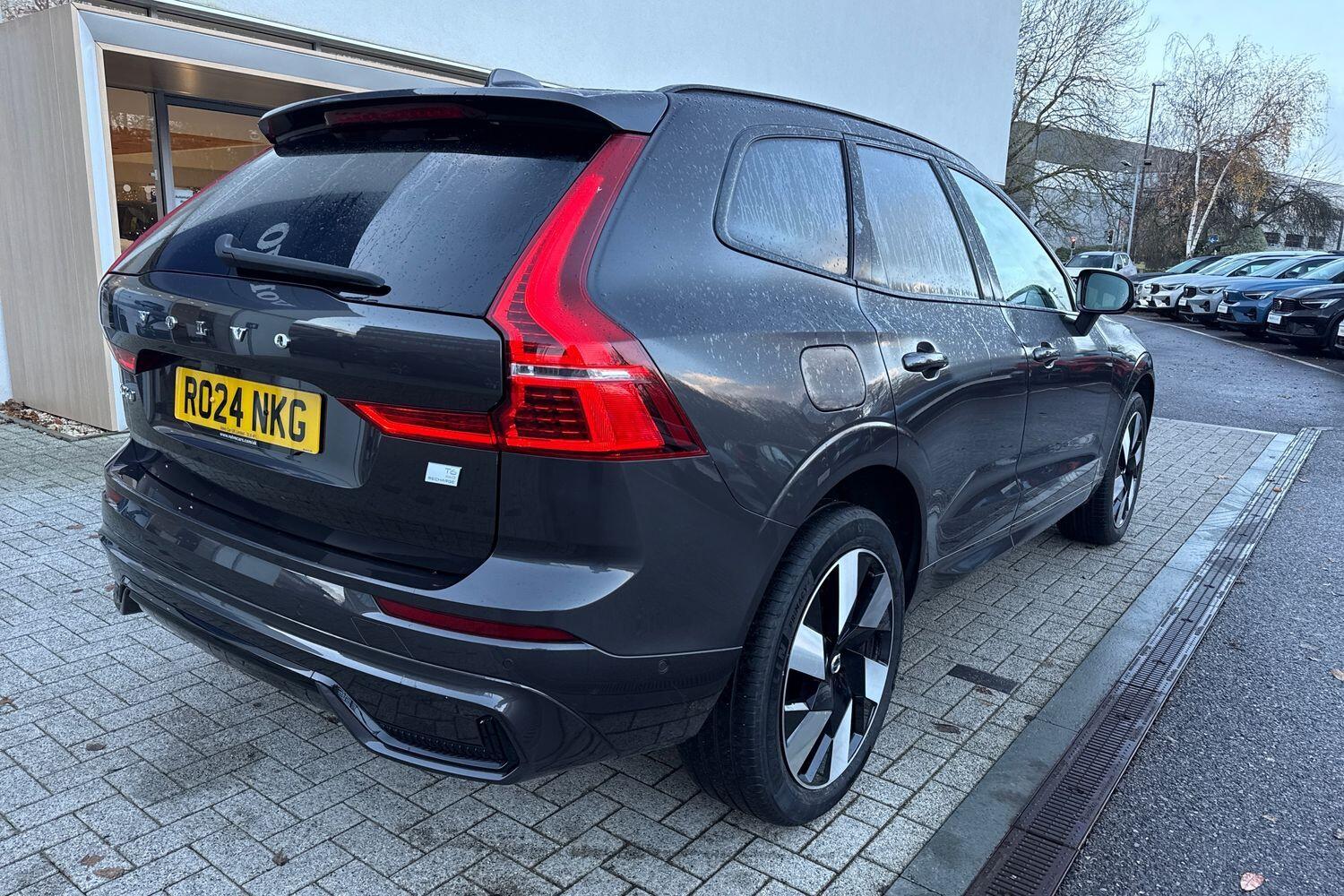 Used Volvo XC60 2024 for sale - 76913064: Photo 8