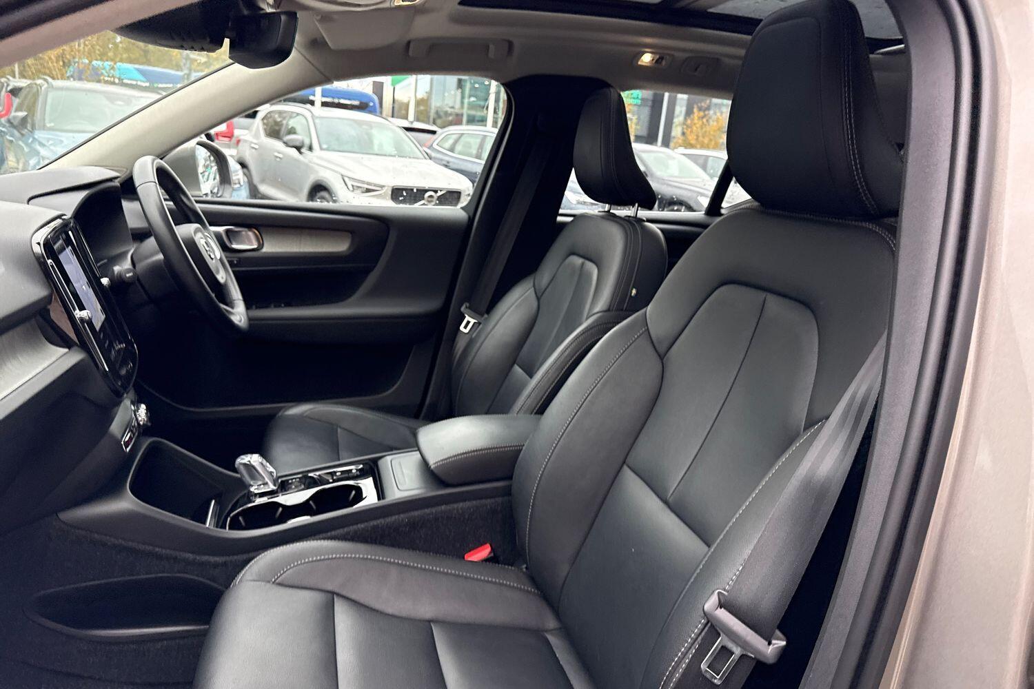 Used Volvo XC40 2020 for sale - 76645301: Photo 28