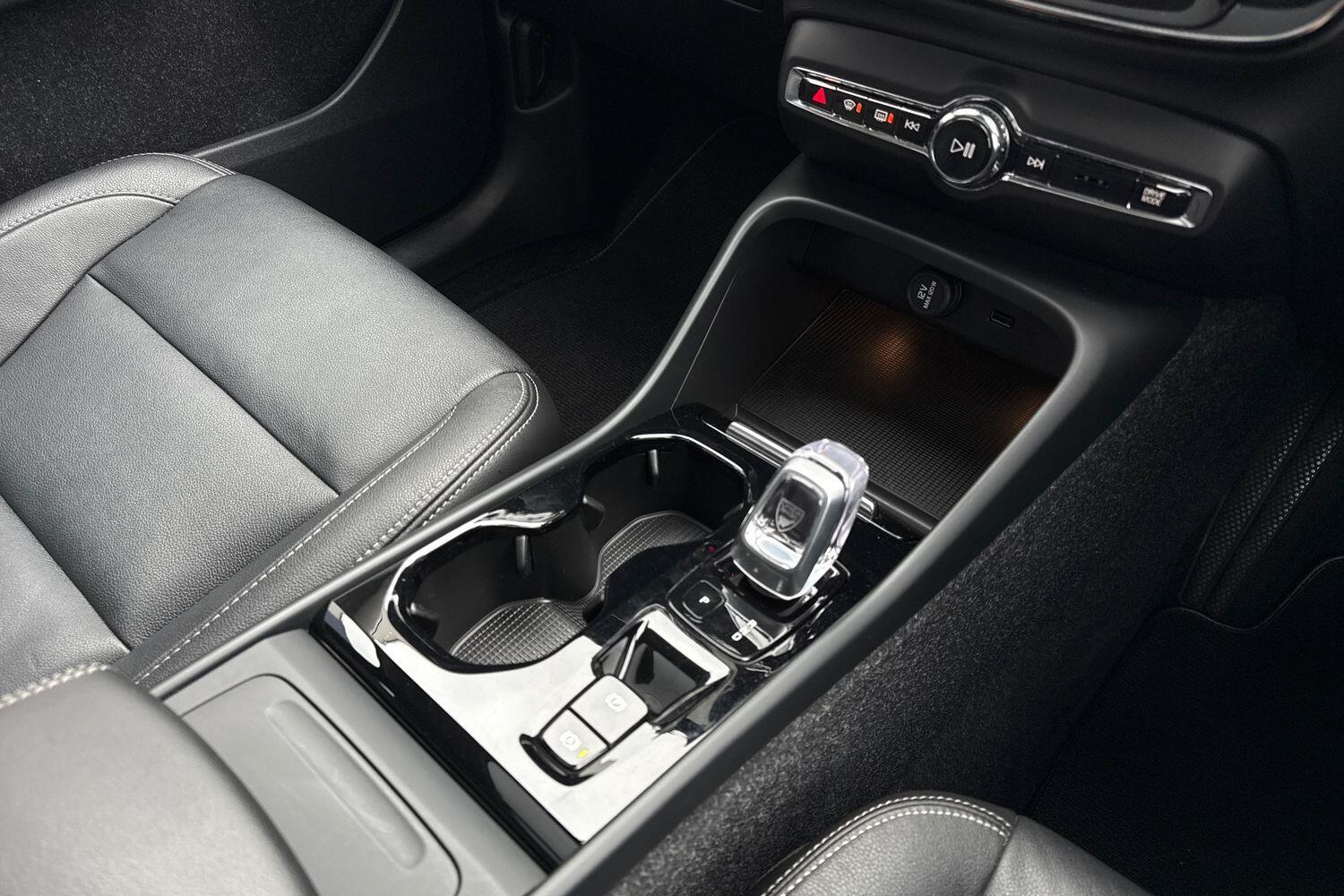 Used Volvo XC40 2020 for sale - 76645301: Photo 44