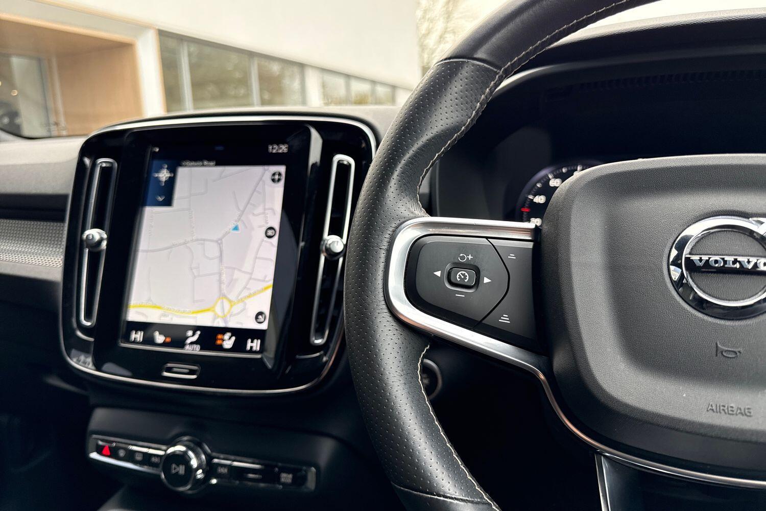 Used Volvo XC40 2020 for sale - 76645878: Photo 34