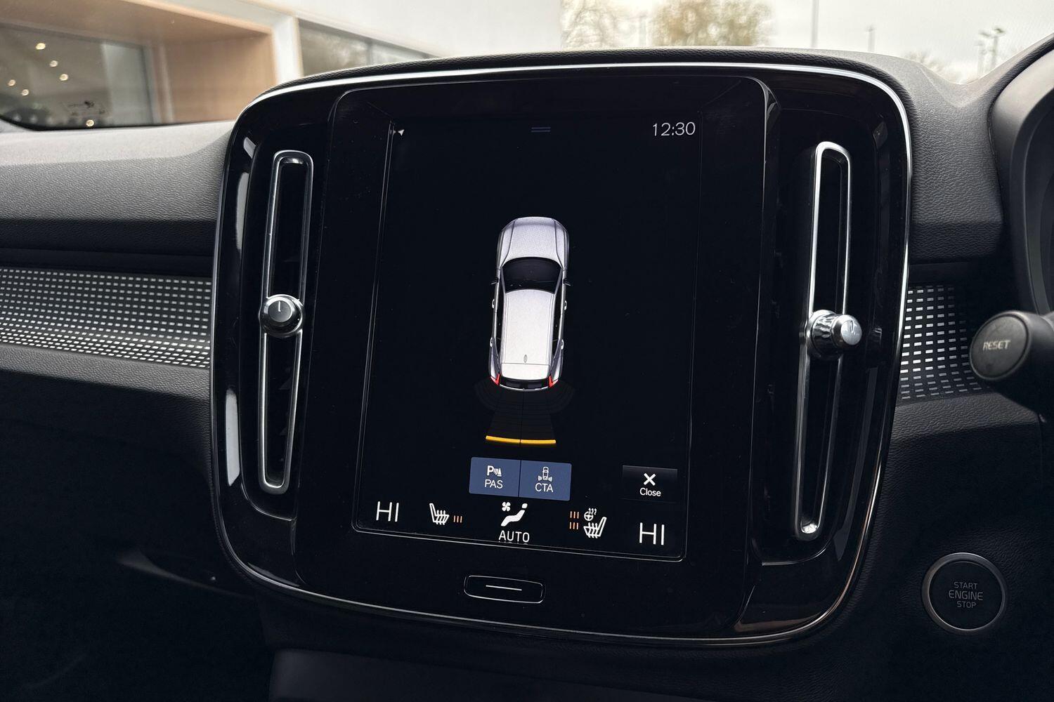 Used Volvo XC40 2020 for sale - 76645878: Photo 37