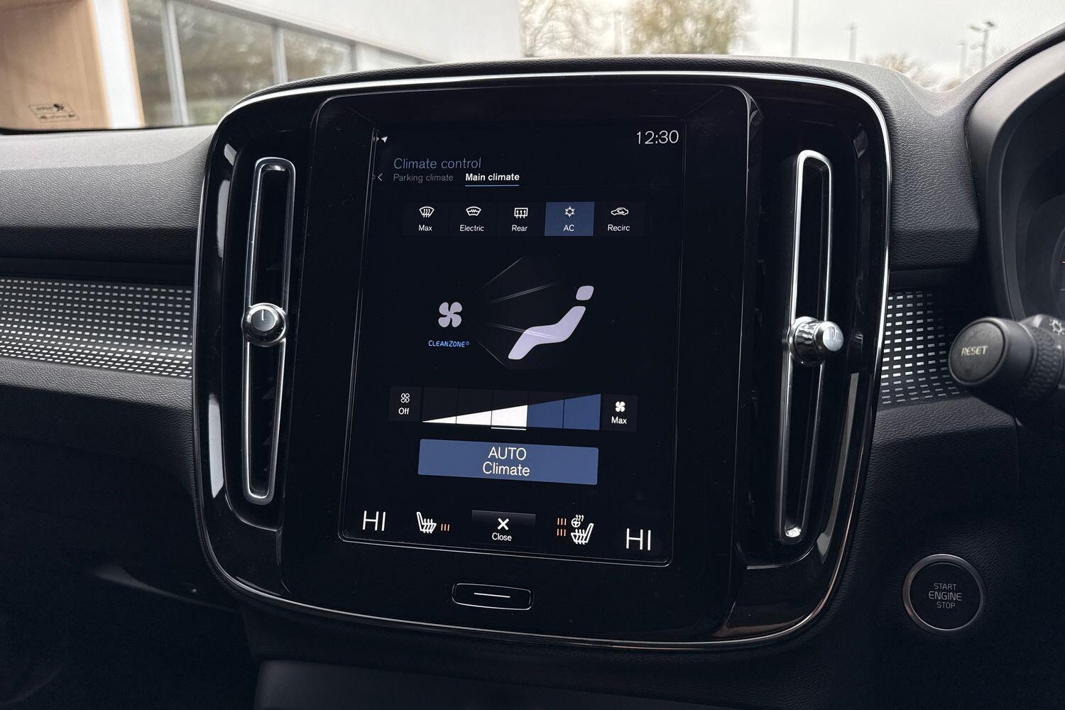 Used Volvo XC40 2020 for sale - 76645878: Photo 38