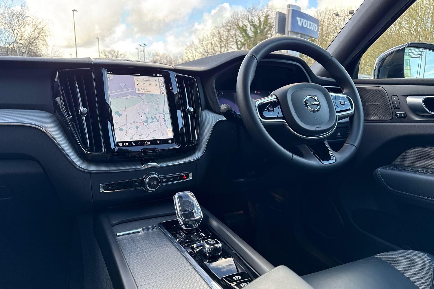 Used Volvo XC60 2023 for sale - 77479309: Photo 35