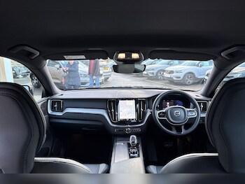 Used Volvo XC60 2023 for sale - 77479309: Photo