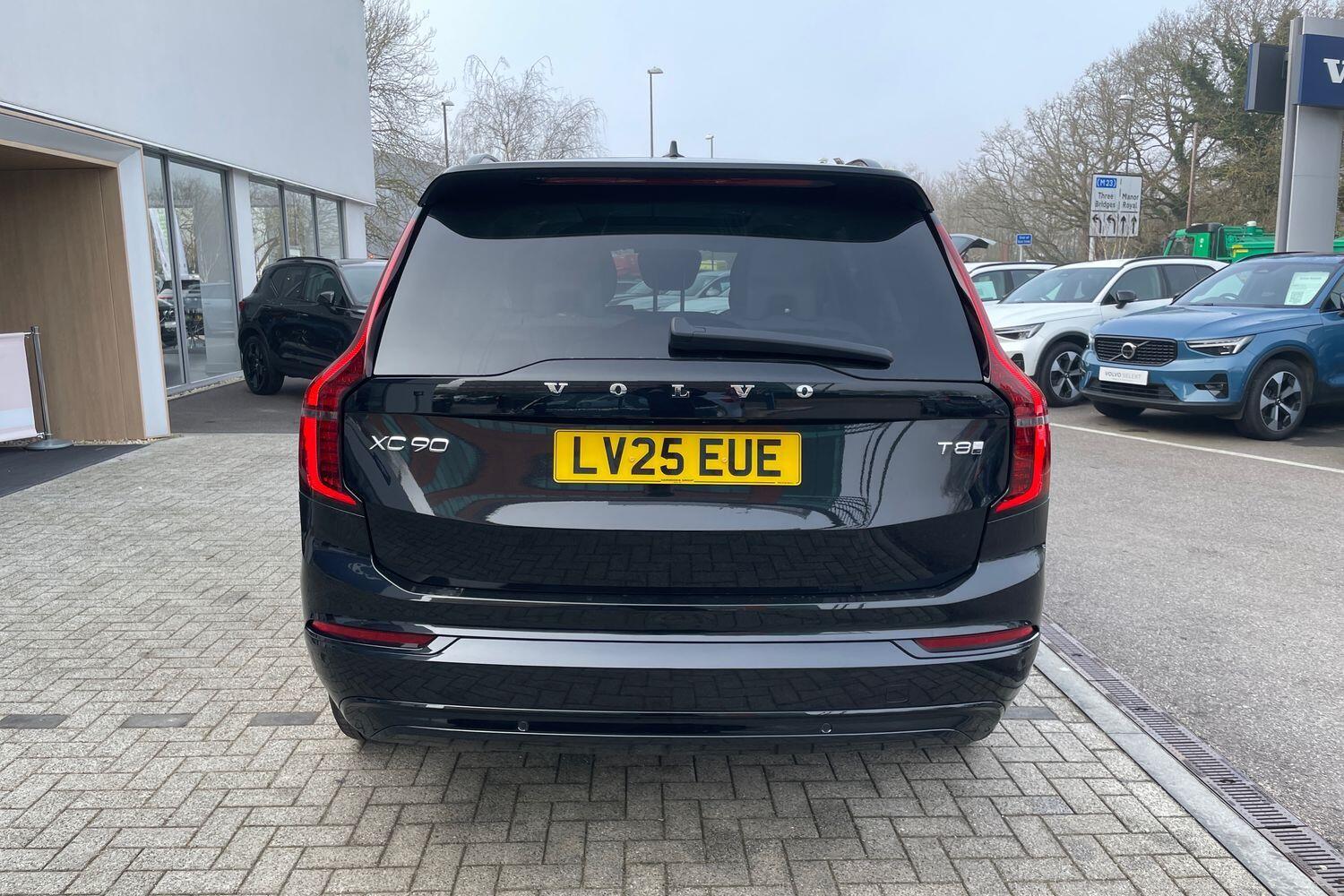 Used Volvo XC90 2025 for sale - 76521717: Photo 10