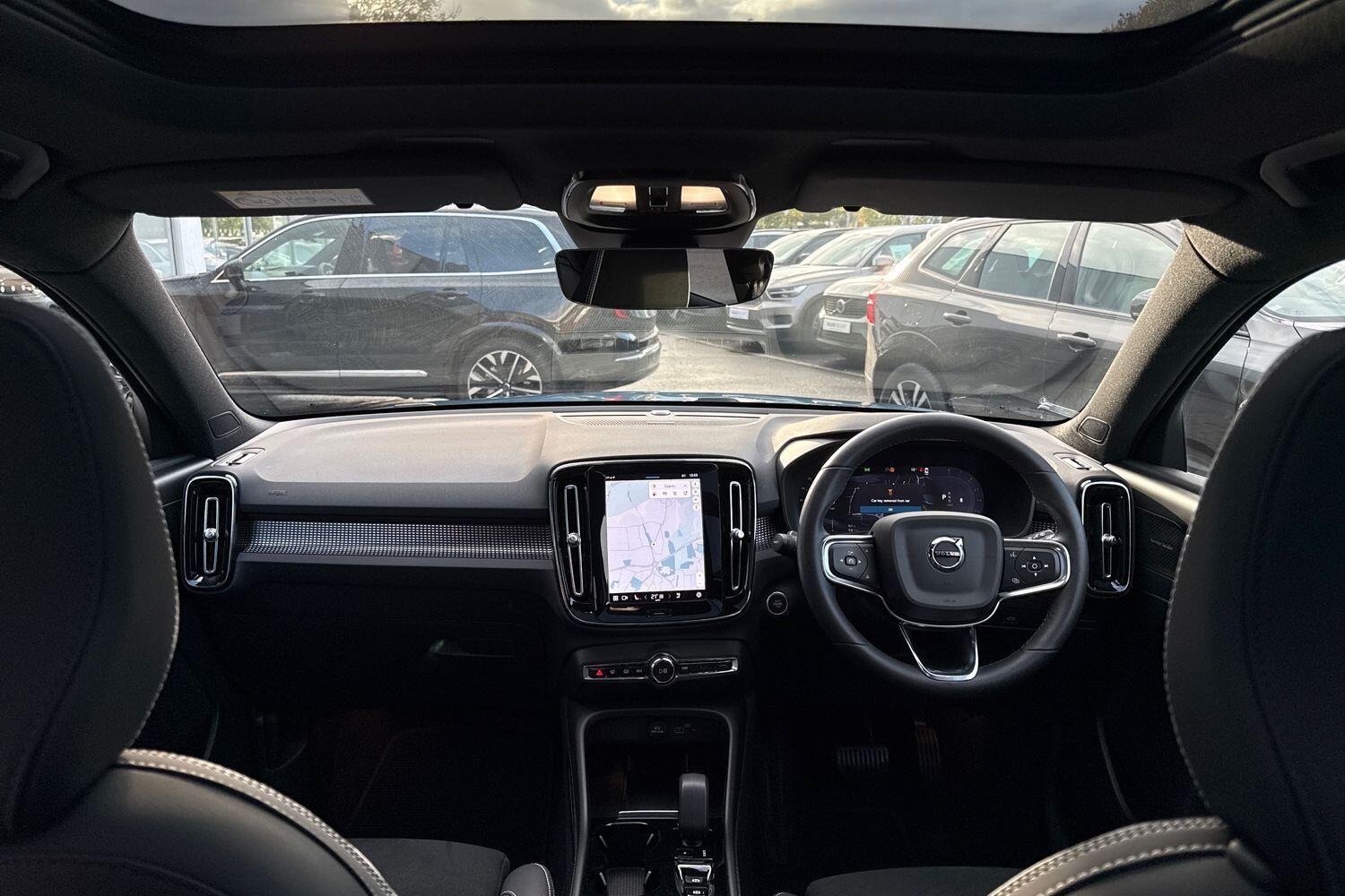 Used Volvo XC40 2022 for sale - 76370348: Photo 3