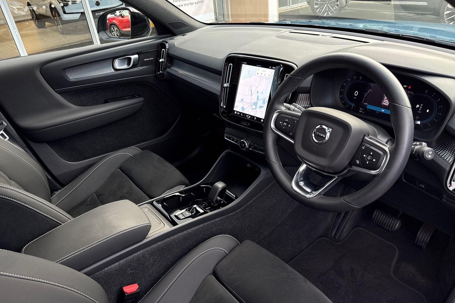 Used Volvo XC40 2022 for sale - 76370348: Photo 6