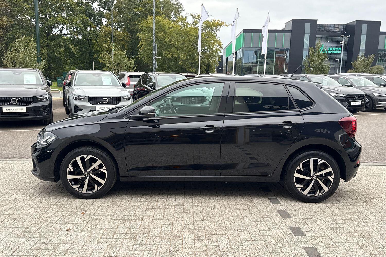 Used Volkswagen Polo 2024 for sale - 76094620: Photo 10