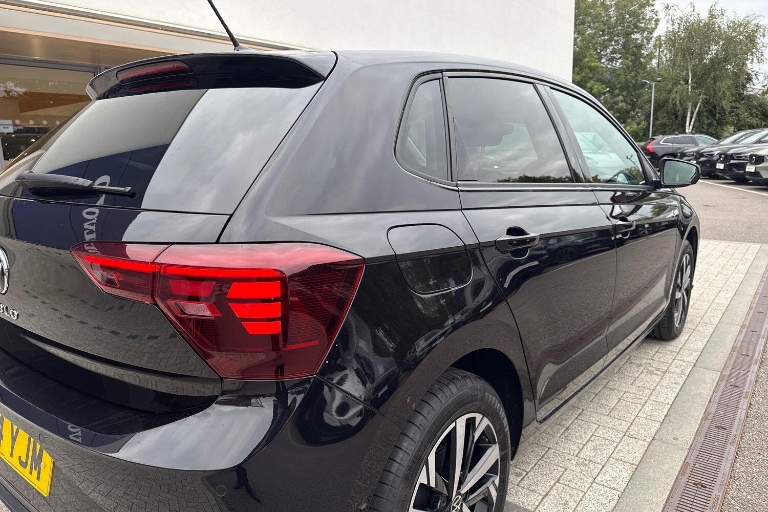 Used Volkswagen Polo 2024 for sale - 76094620: Photo 14
