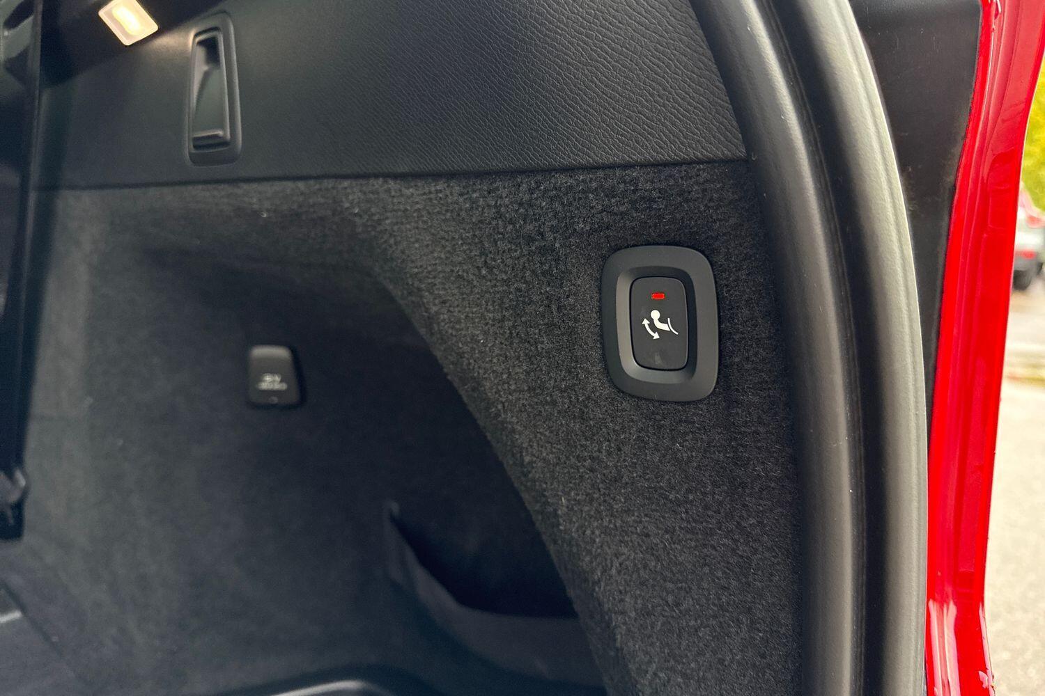Used Volvo XC90 2023 for sale - 76371454: Photo 8