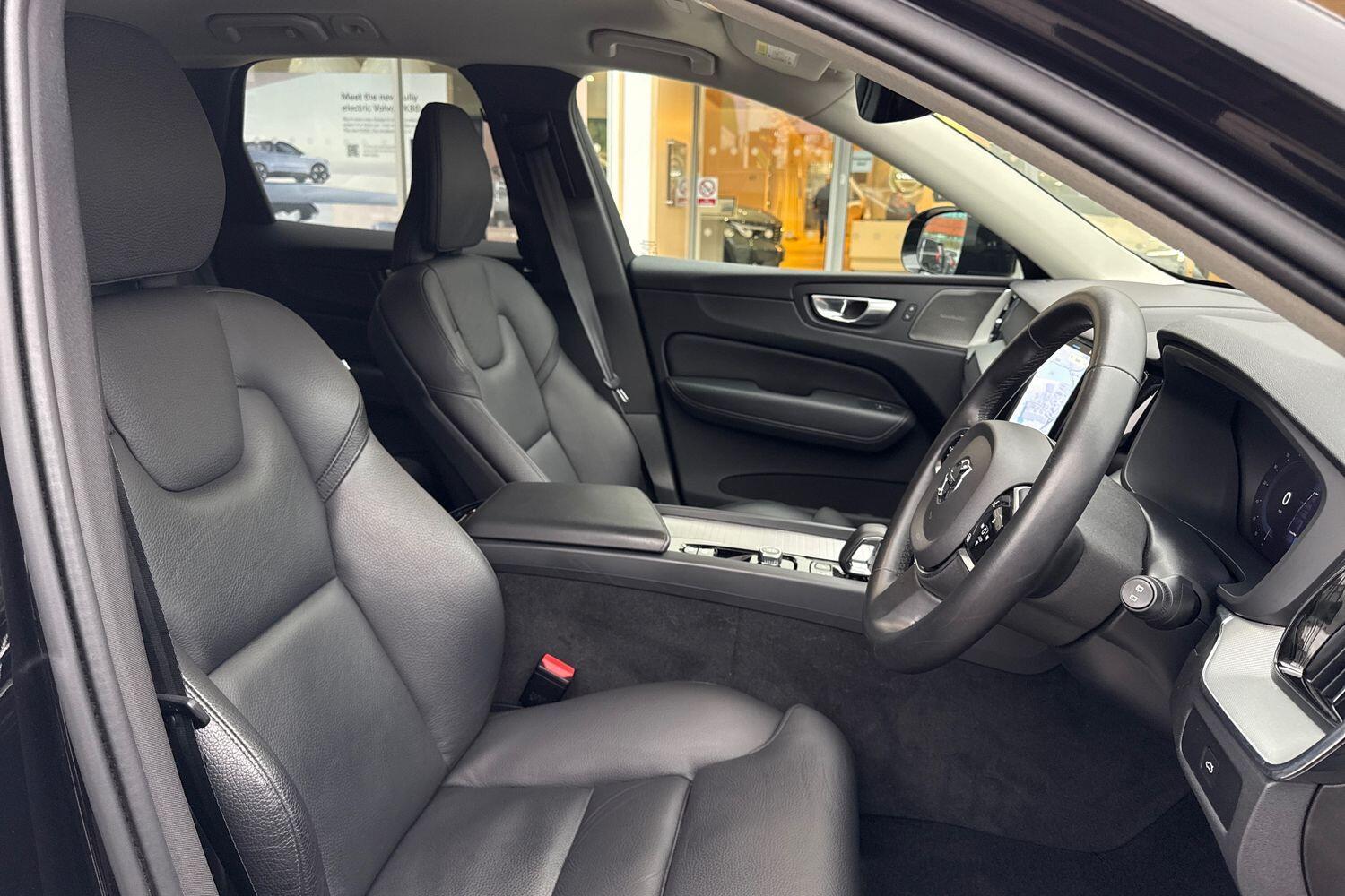 Used Volvo XC60 2023 for sale - 76646283: Photo 26