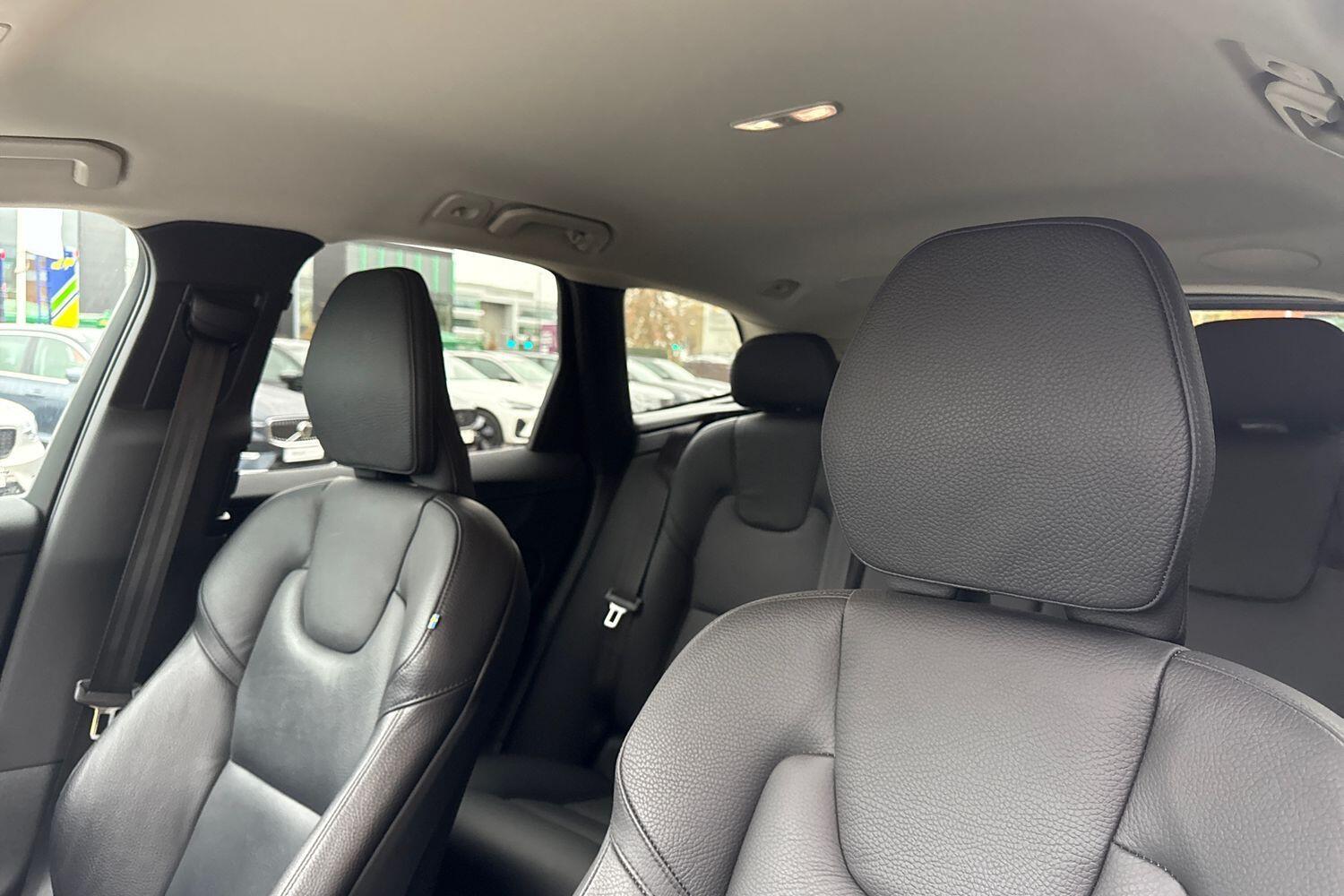 Used Volvo XC60 2023 for sale - 76646283: Photo 29