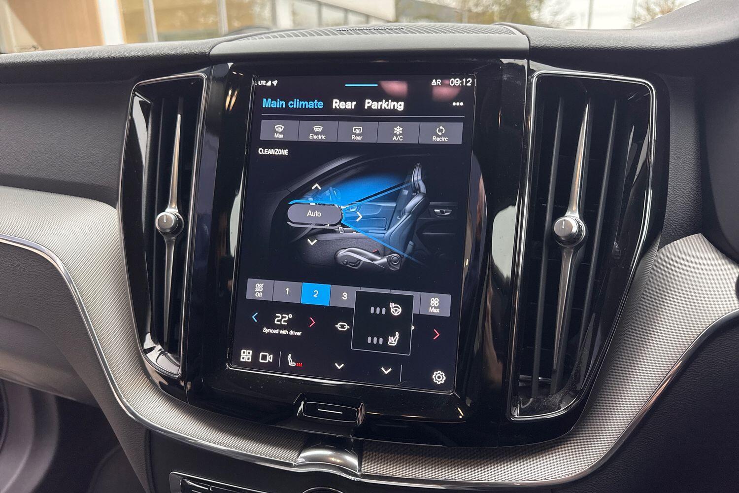 Used Volvo XC60 2023 for sale - 76646283: Photo 41