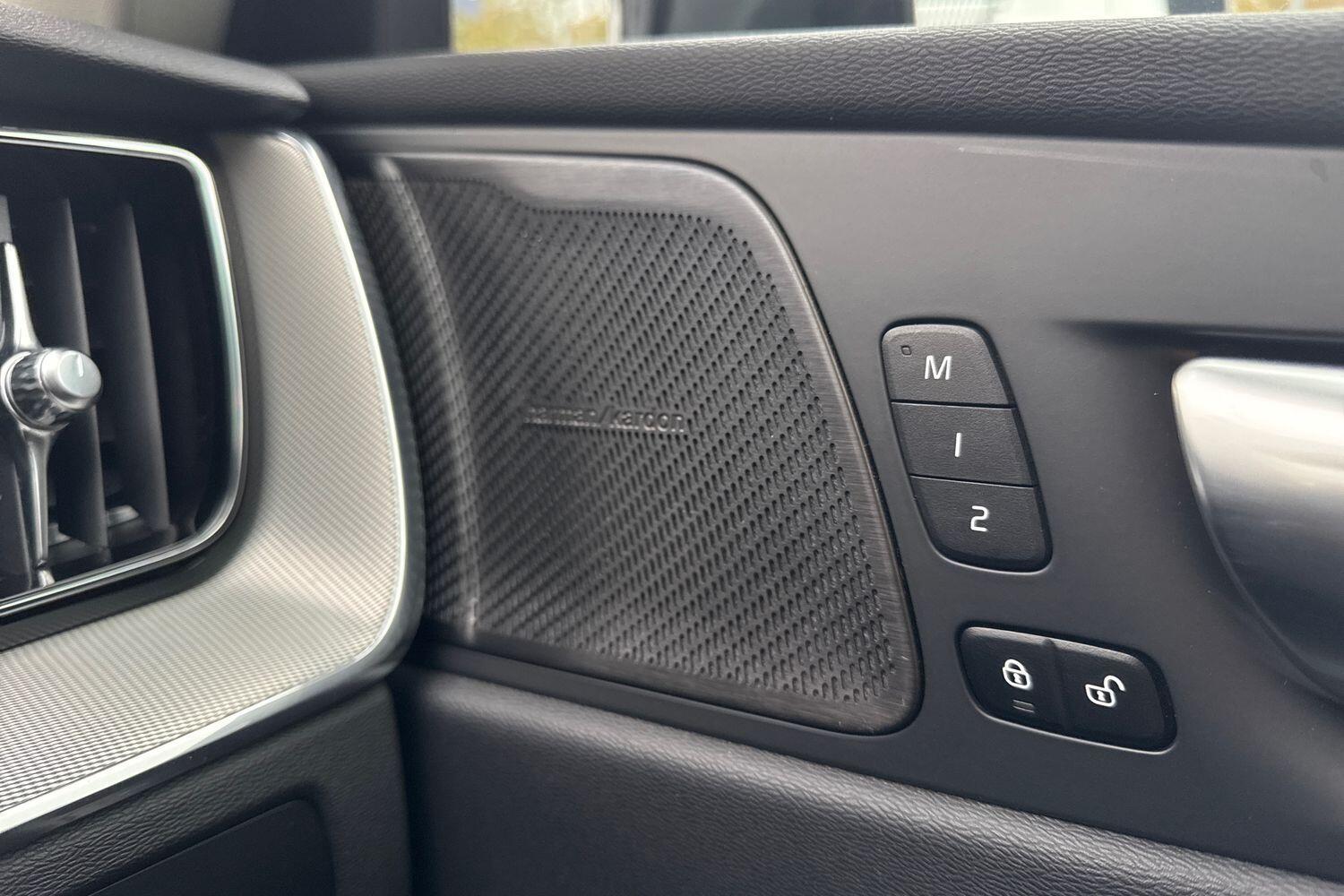 Used Volvo XC60 2023 for sale - 76646283: Photo 44