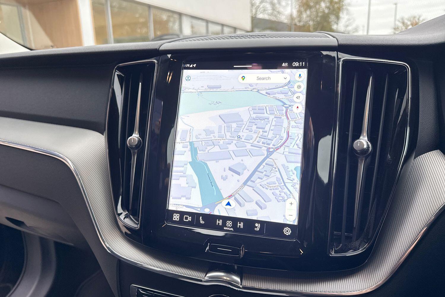 Used Volvo XC60 2023 for sale - 76646283: Photo 5