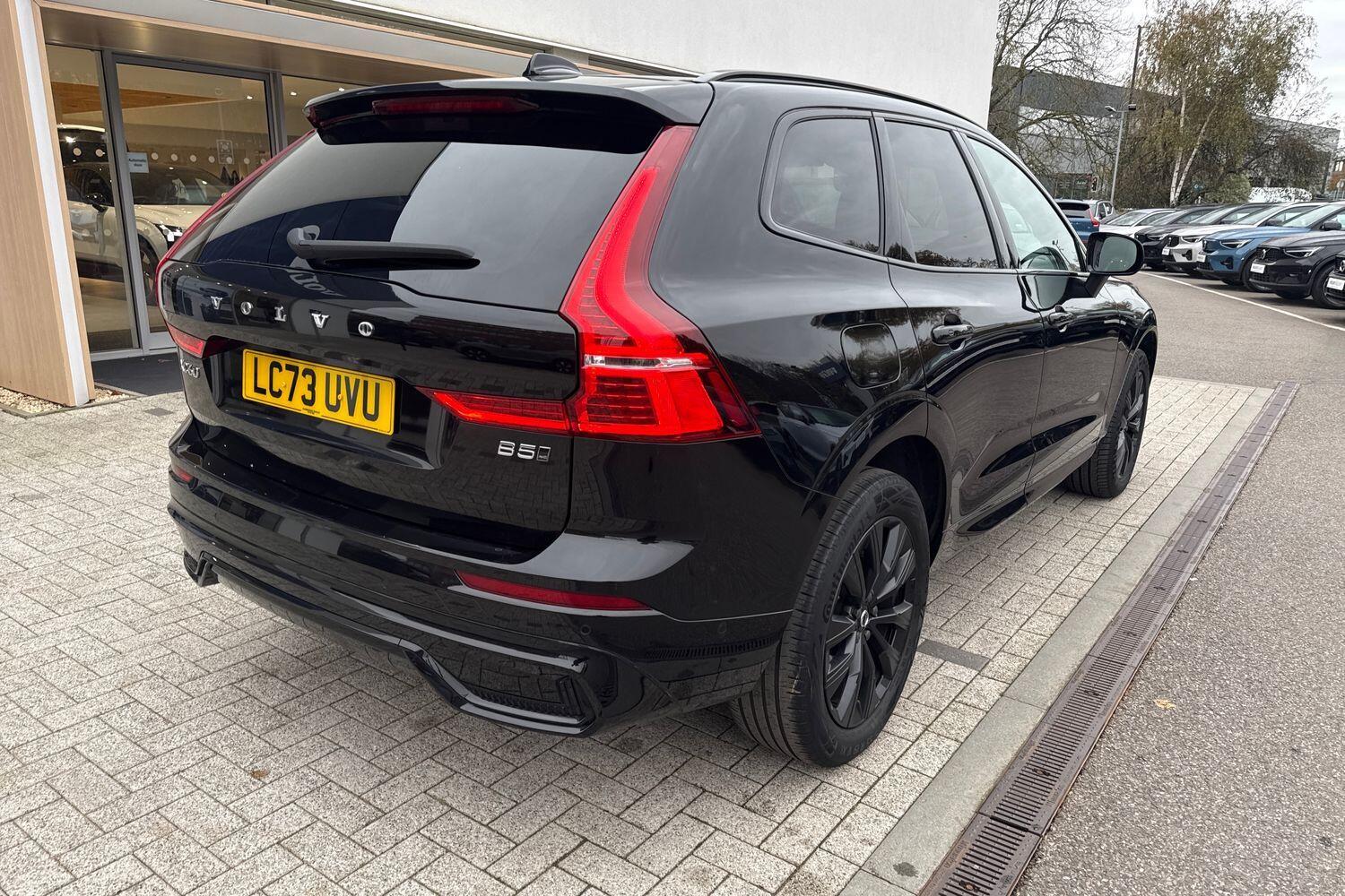 Used Volvo XC60 2023 for sale - 76646283: Photo 8