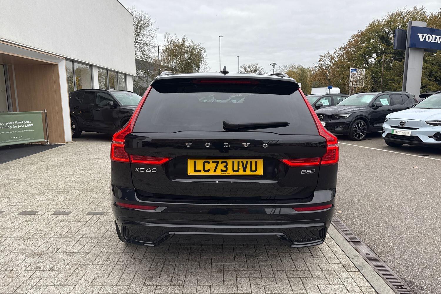 Used Volvo XC60 2023 for sale - 76646283: Photo 9