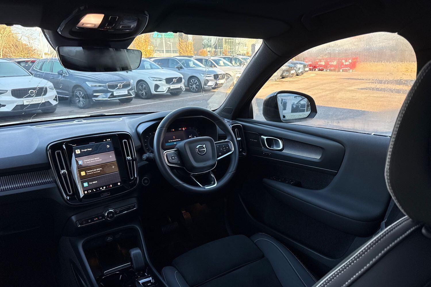 Used Volvo XC40 for sale - 76728392: Photo 32