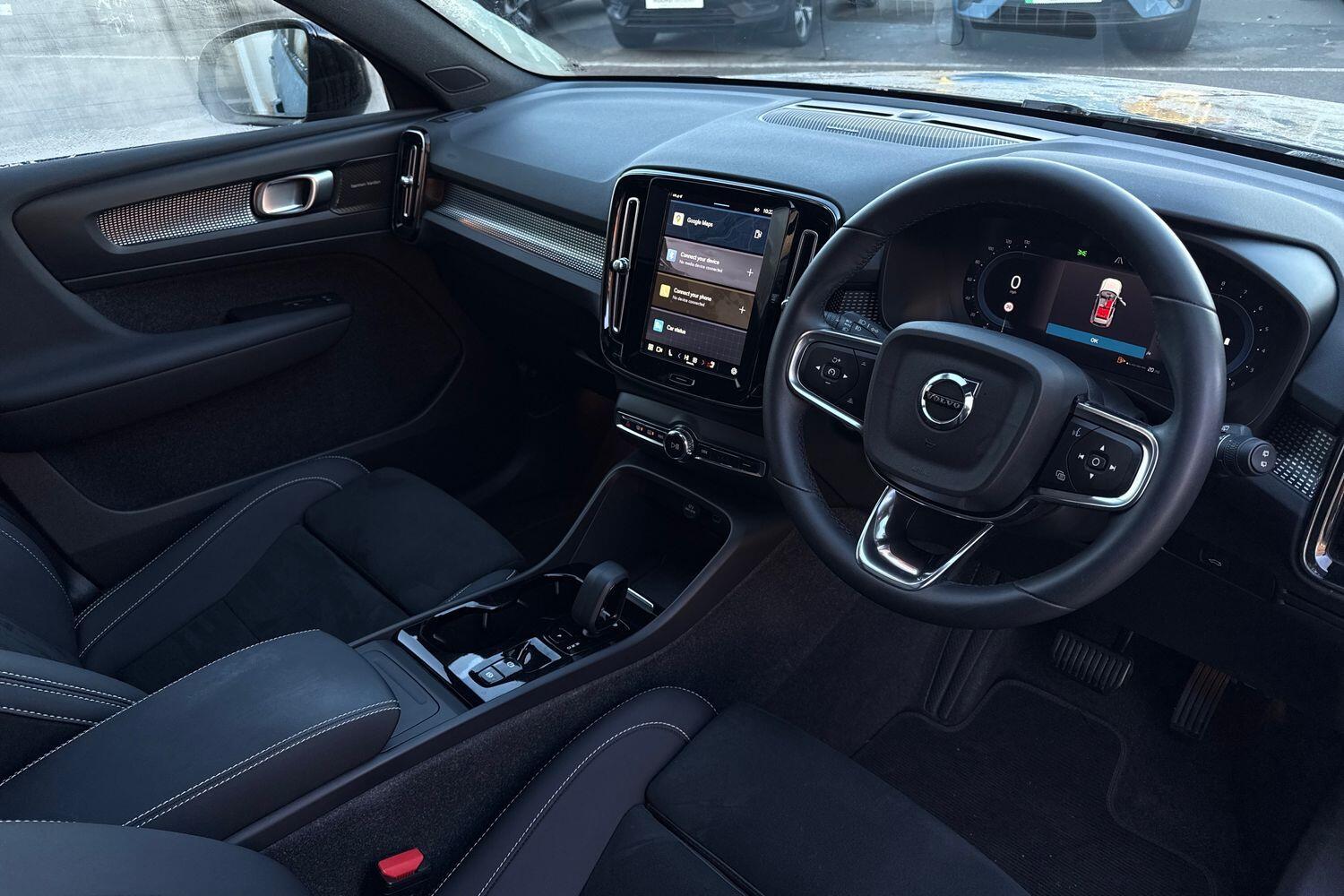 Used Volvo XC40 for sale - 76728392: Photo 5