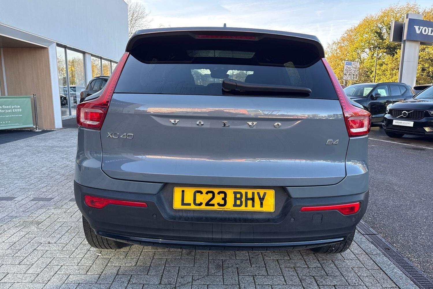 Used Volvo XC40 for sale - 76728392: Photo 8