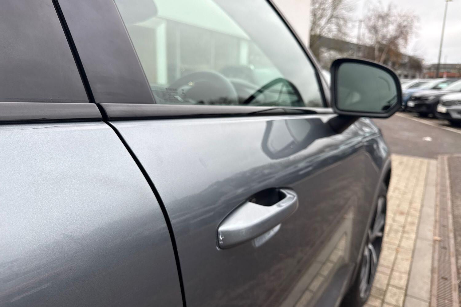 Used Volvo XC40 2018 for sale - 76952446: Photo 17