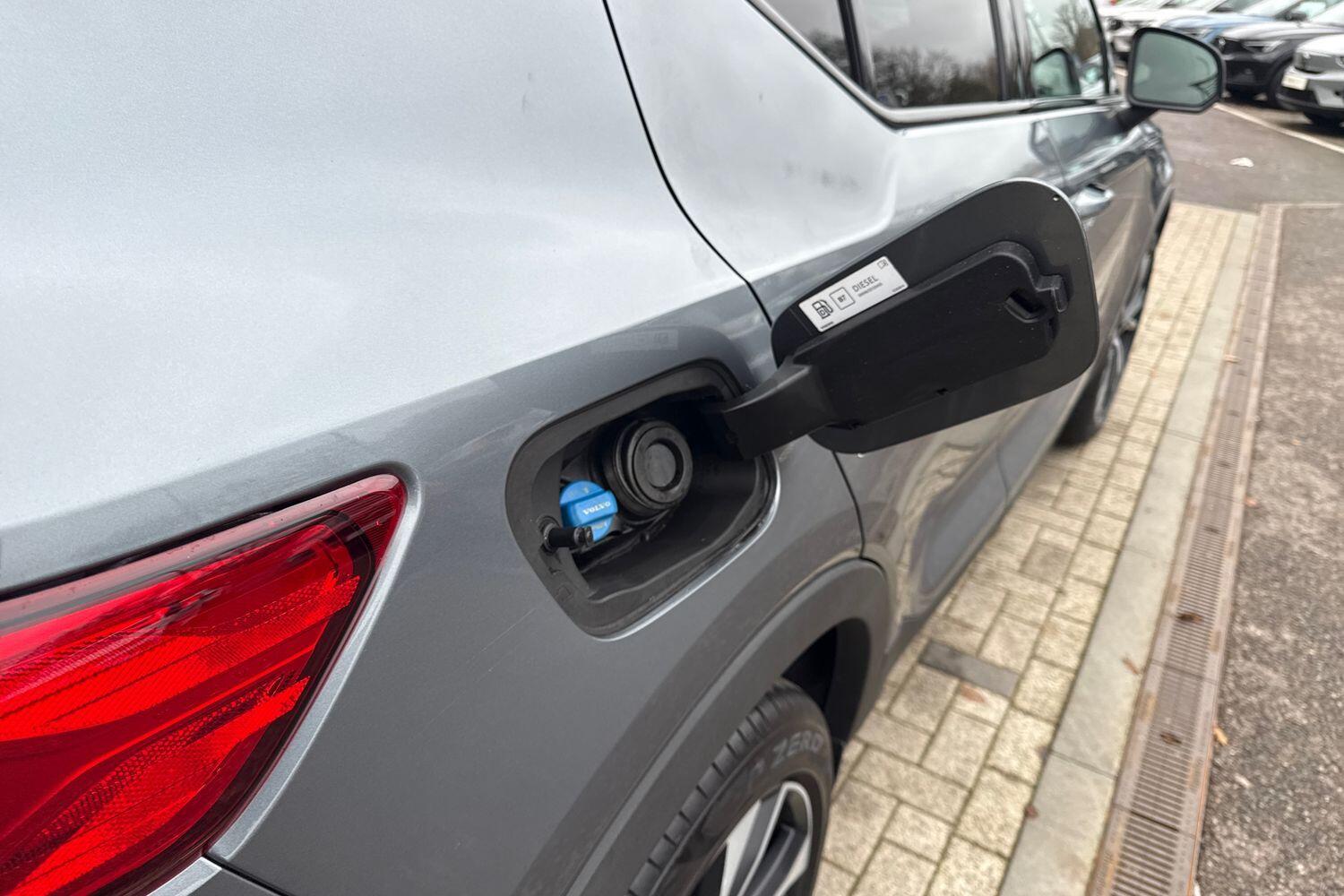 Used Volvo XC40 2018 for sale - 76952446: Photo 19