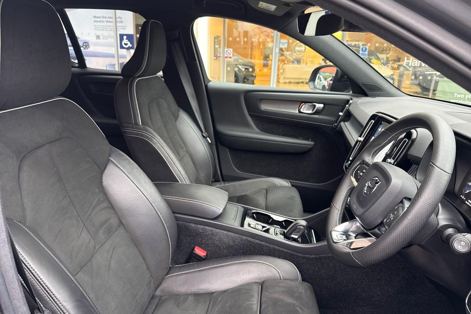 Used Volvo XC40 2018 for sale - 76952446: Photo 26