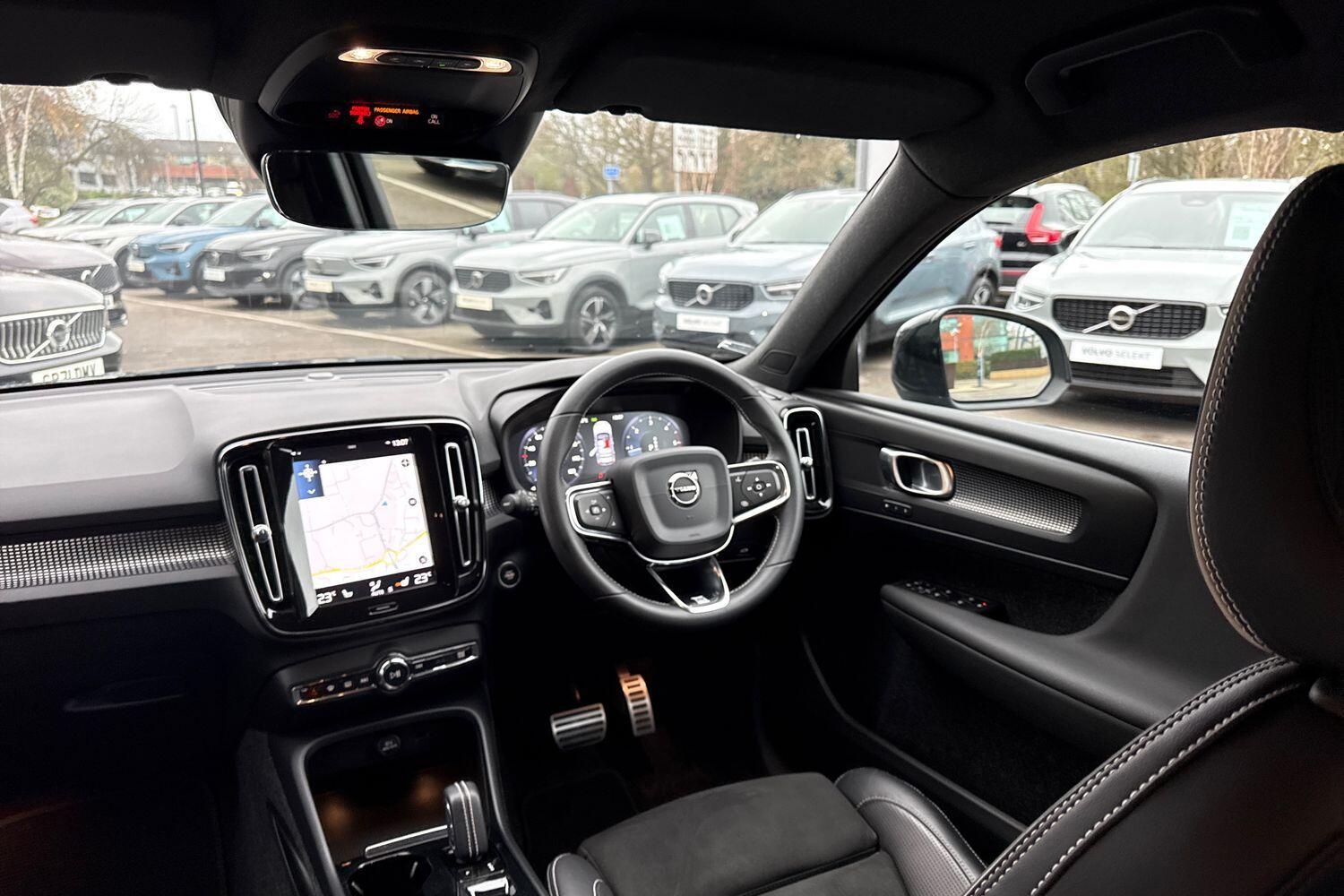 Used Volvo XC40 2018 for sale - 76952446: Photo 33