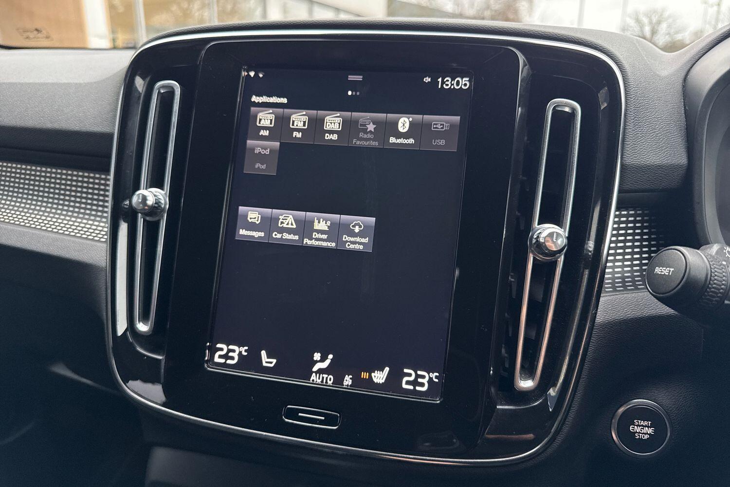 Used Volvo XC40 2018 for sale - 76952446: Photo 40