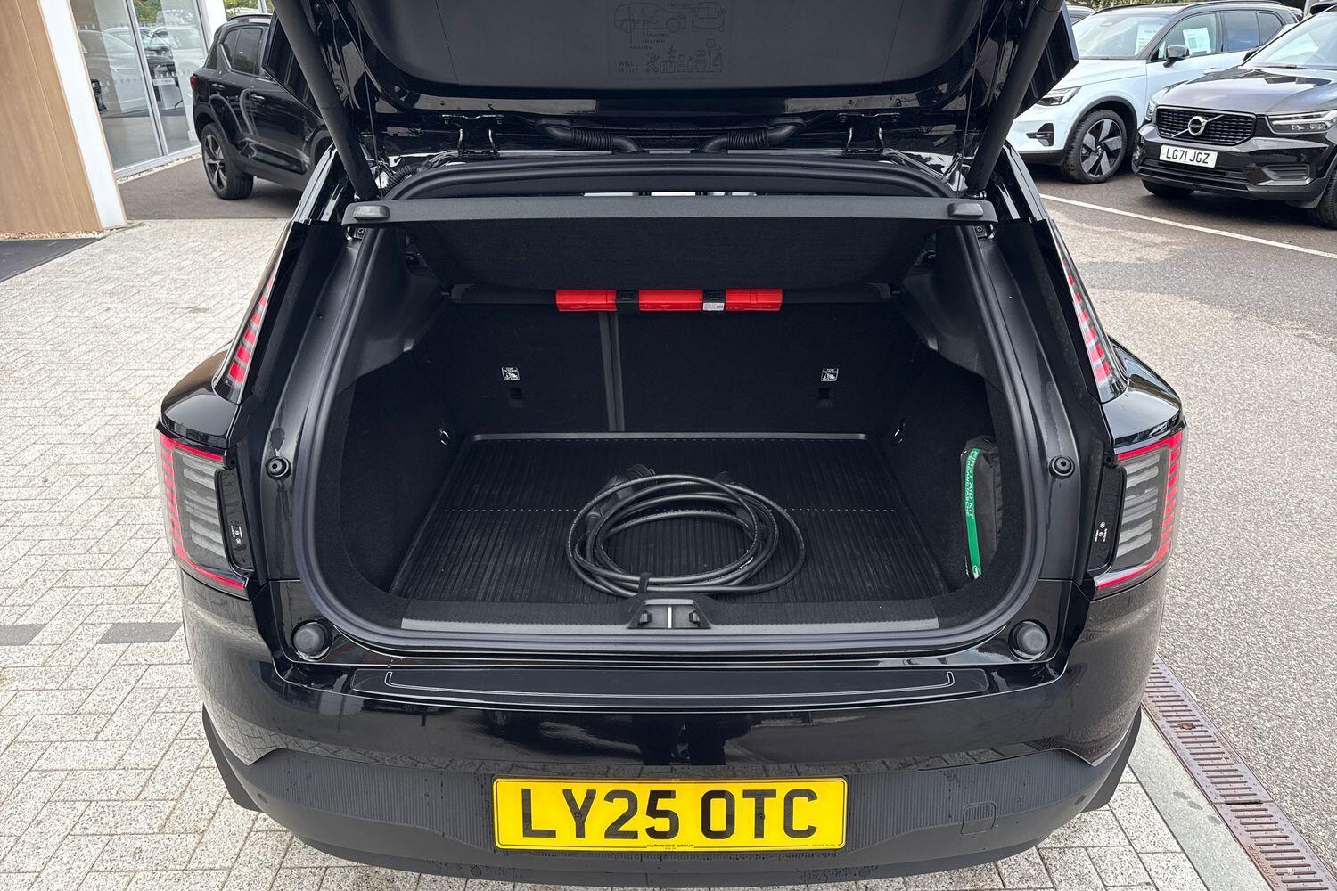 Used Volvo EX30 2025 for sale - 76608353: Photo 19