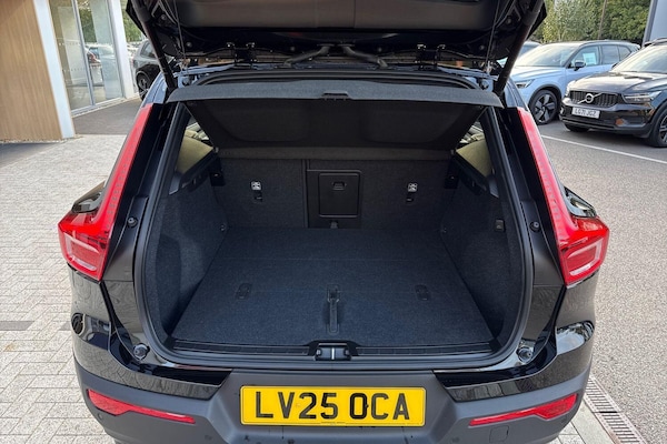 Used Volvo XC40 2025 for sale - 76326933: Photo 19