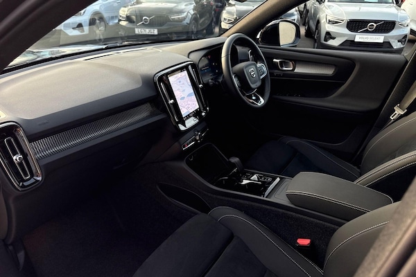 Used Volvo XC40 2025 for sale - 76326933: Photo 26