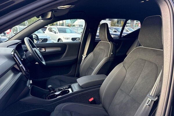 Used Volvo XC40 2025 for sale - 76326933: Photo 27