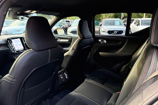 Used Volvo XC40 2025 for sale - 76326933: Photo 30