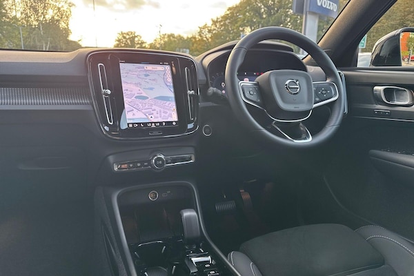 Used Volvo XC40 2025 for sale - 76326933: Photo 34