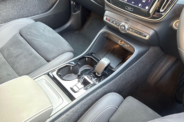 Used Volvo XC40 2025 for sale - 76326933: Photo 41