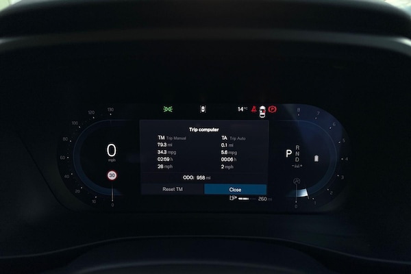 Used Volvo XC40 2025 for sale - 76326933: Photo 42