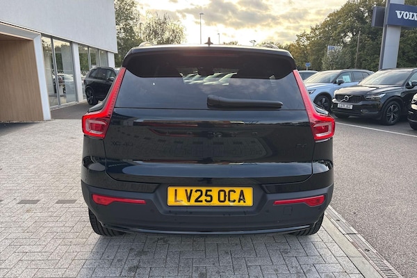 Used Volvo XC40 2025 for sale - 76326933: Photo 8