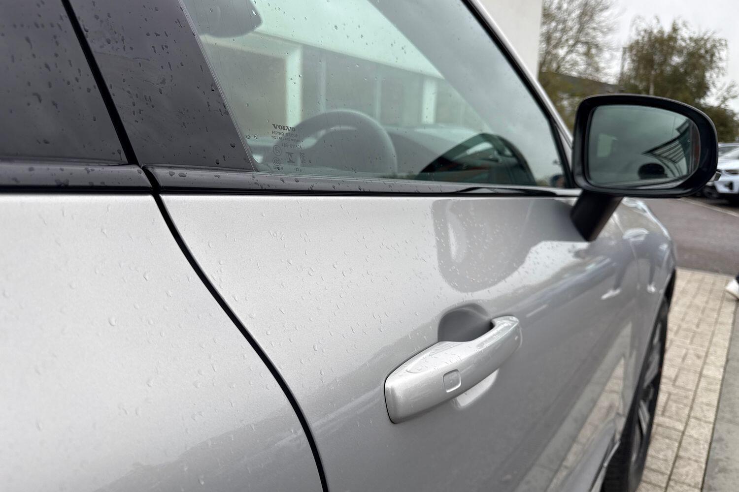 Used Volvo XC60 2023 for sale - 76522032: Photo 17