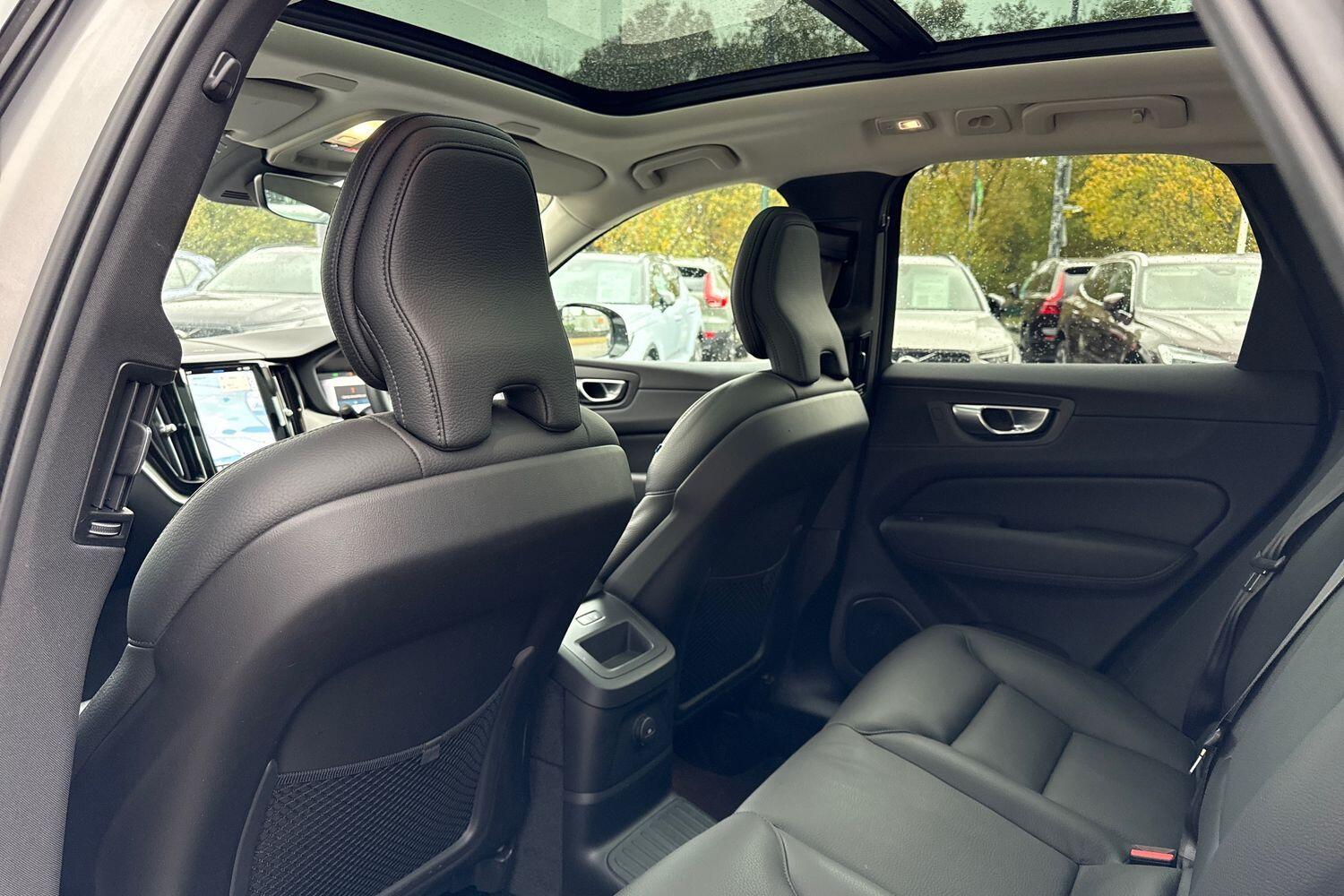 Used Volvo XC60 2023 for sale - 76522032: Photo 31