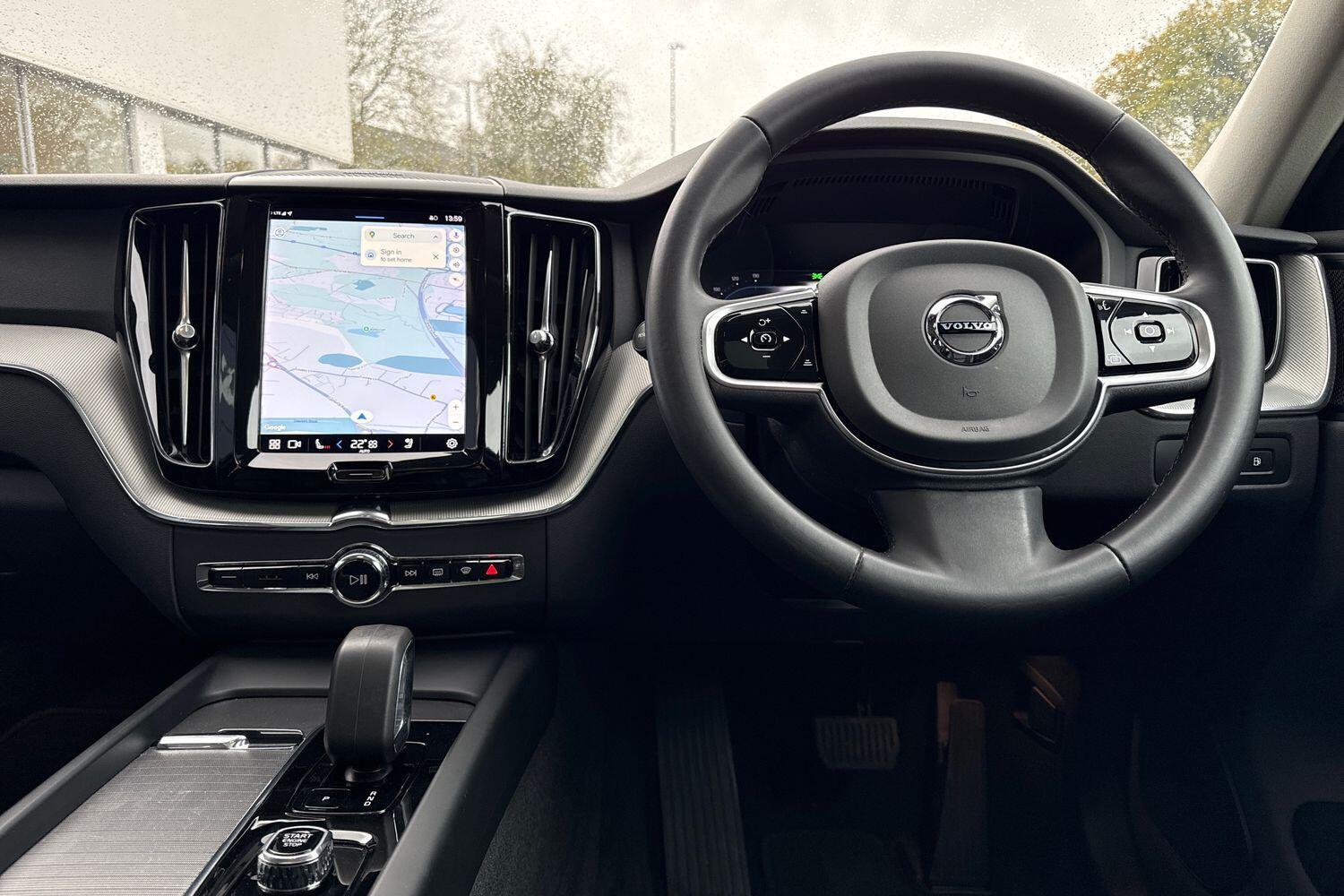 Used Volvo XC60 2023 for sale - 76522032: Photo 35