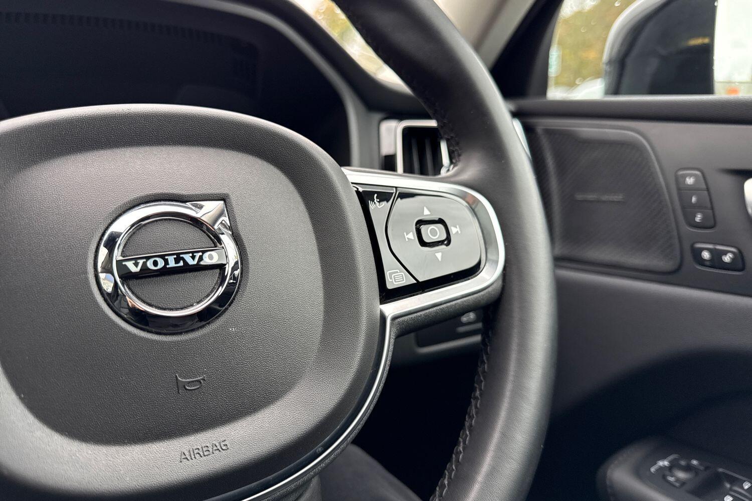 Used Volvo XC60 2023 for sale - 76522032: Photo 38