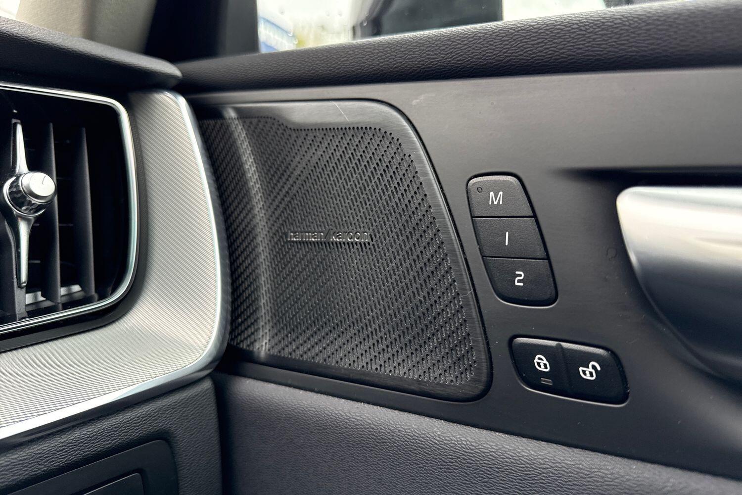 Used Volvo XC60 2023 for sale - 76522032: Photo 43