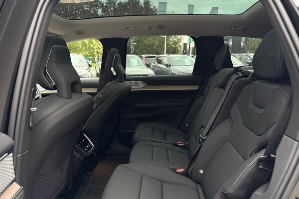 Used Volvo EX90 2025 for sale - 76270719: Photo 31