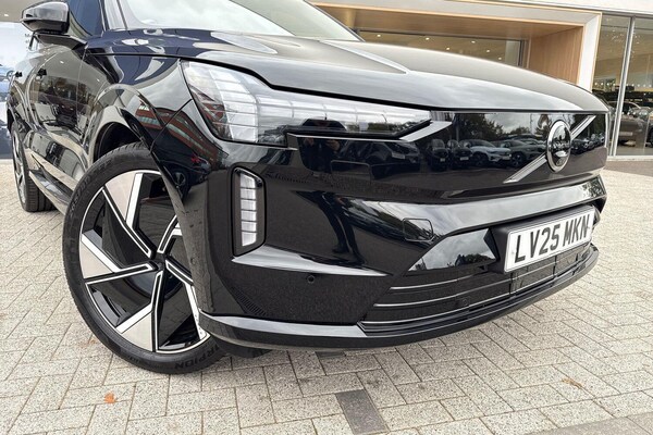 Used Volvo EX90 2025 for sale - 76270719: Photo 8