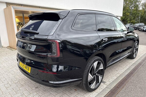 Used Volvo EX90 2025 for sale - 76270719: Photo 9